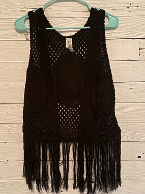 Boho Crochet Fringe Tank Top - Black